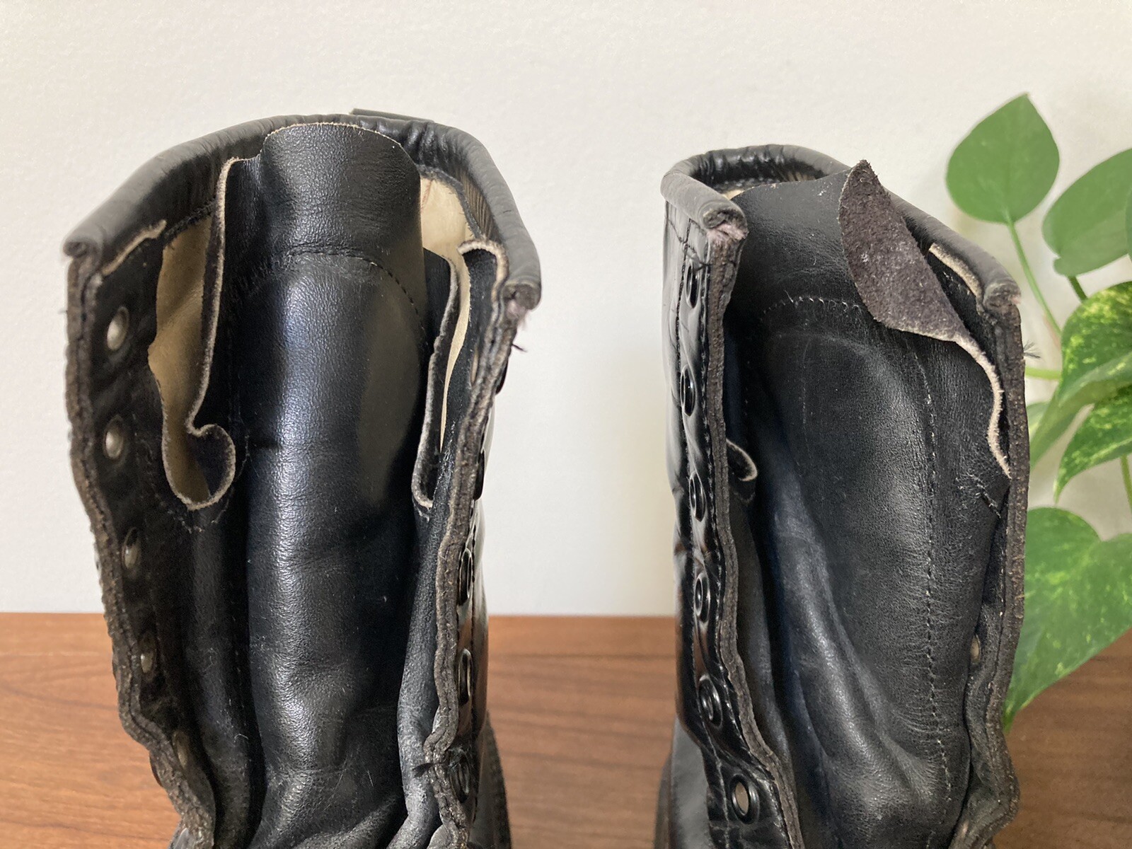 Chippewa Boots Size Womens 6 1/2 B Black Made USA Lace Up Vibram 17759 No Laces