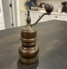 Zassenhaus Pepper Mill Keramik Made in Germany Wood/Metal 6" base to knob B146