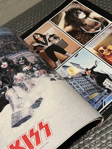 KISS 1994 Music Life Magazine with small poster Young Guitar Oct Issue set - Picture 12 of 24