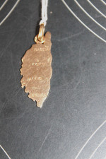pendentif Corse or 18 carats poinçon tête d'aigle carte de l'ile 4 villes 4,1gr,