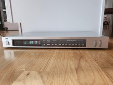 MCS 3762 Quartz Synthesized Stereo Tuner FM/AM 683-3762