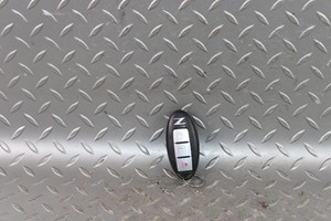 Refurbished 2010 Nissan Rogue Remote Keyless Entry Smart Key Transmitter - refurbished