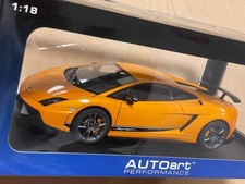 Autoart Lamborghini Gallardo LP570-4 Superleggera #QY2KPS