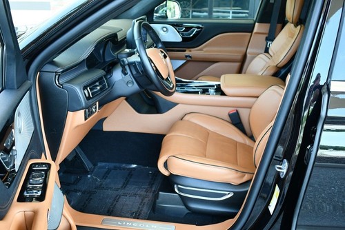 2020 Lincoln Aviator Black Label AWD SUV W/Dynamic Handling Package - Picture 15 of 40