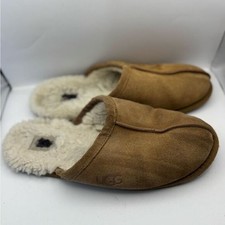 UGG Scuff Slippers Mens 11 Chestnut Brown Suede Sheepskin Slip On