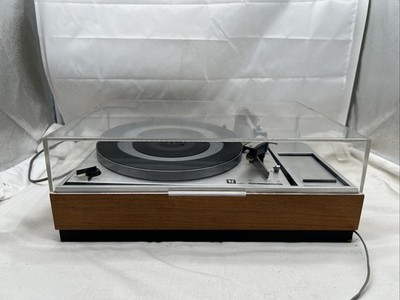 Perpetuum Ebner 2020 L - Typ PE LZ 2020 L - Plattenspieler Turntable - Nussbaum