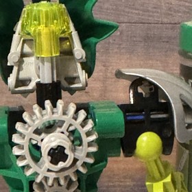 LEGO BIONICLE Lewa Nuva 8567 bonus green masks manual mini comic books Read