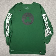 Nike Boston Celtics T Shirt Size Large Green Long Sleeve Shooting Banners Years