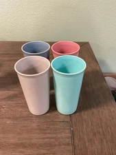 Vintage Tupperware Tumblers Set Of 4 Stackable And Slim For Storage 10 Ounces
