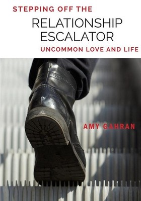 Stepping Off the Relationship Escalator | Amy Gahran | englisch