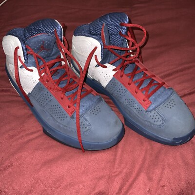 ??Nike White Blue Red High-Top Basketball Sneakers??SZ12 Air Jordan 1 Mid Preschool Shoes White/Blue/Red | Hibbett main image 4