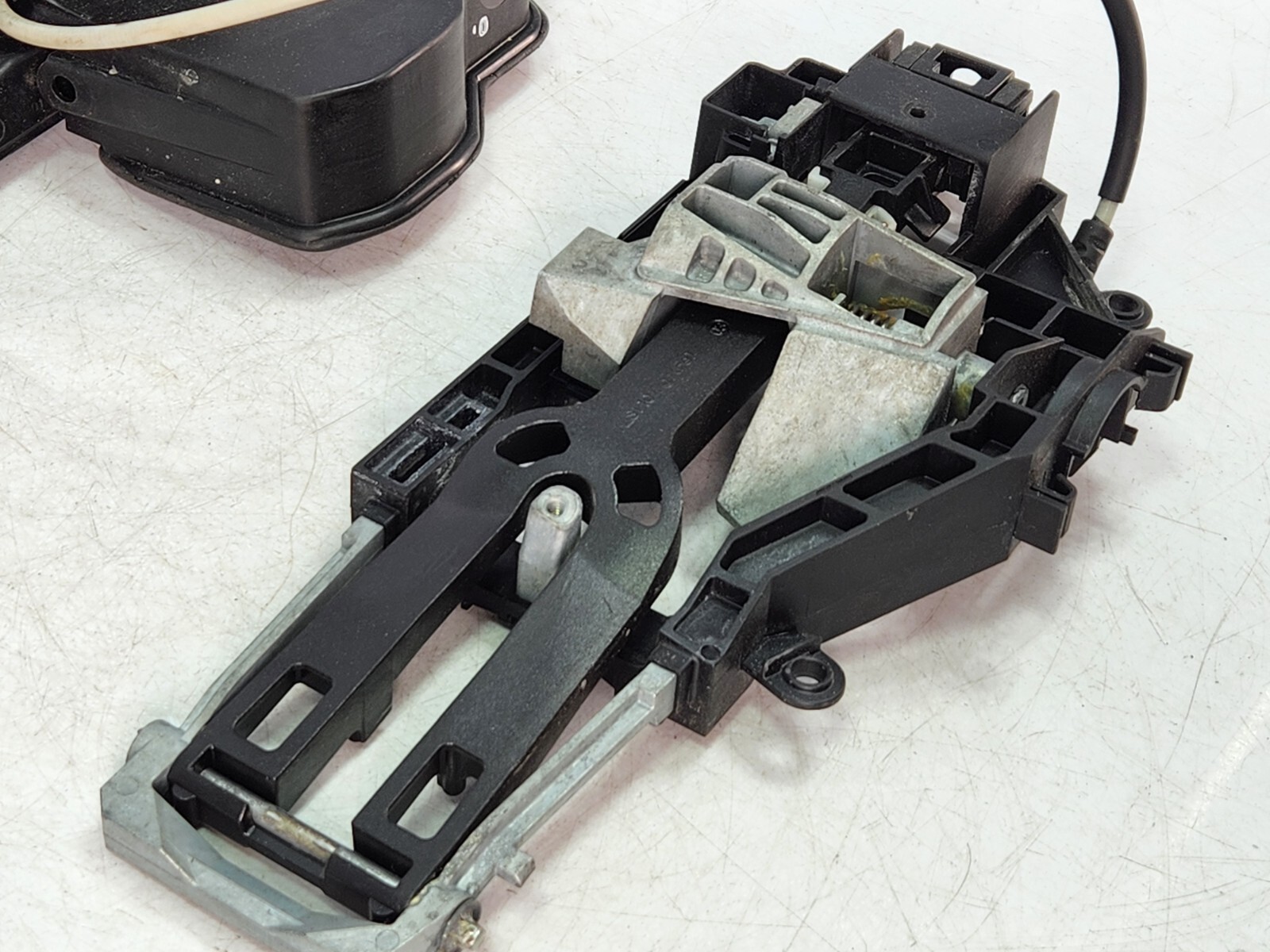 ✅10-14 OEM Rolls-Royce Ghost RR4 Front Right Side Door Lock Latch Actuator