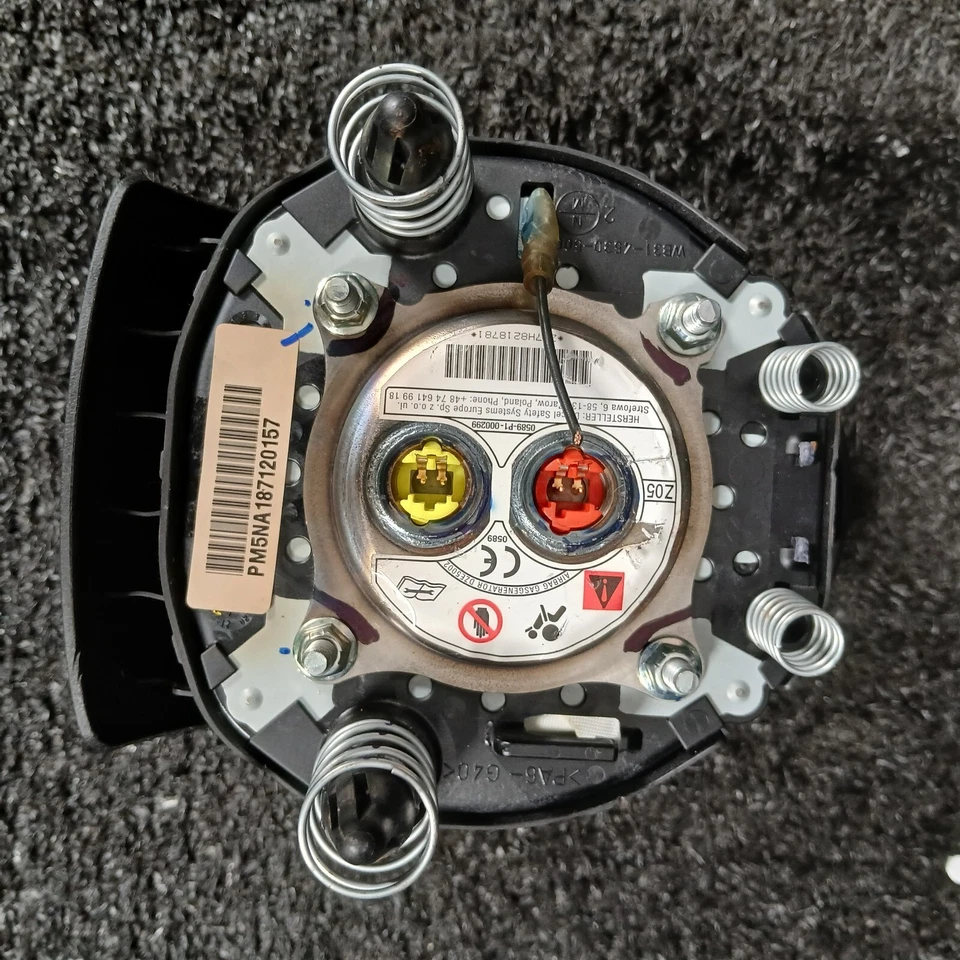 INFINITI QX50 Driver Steering Wheel Airbag Black 985105NA8A 2019 2021 OEM Foto 2 de 4