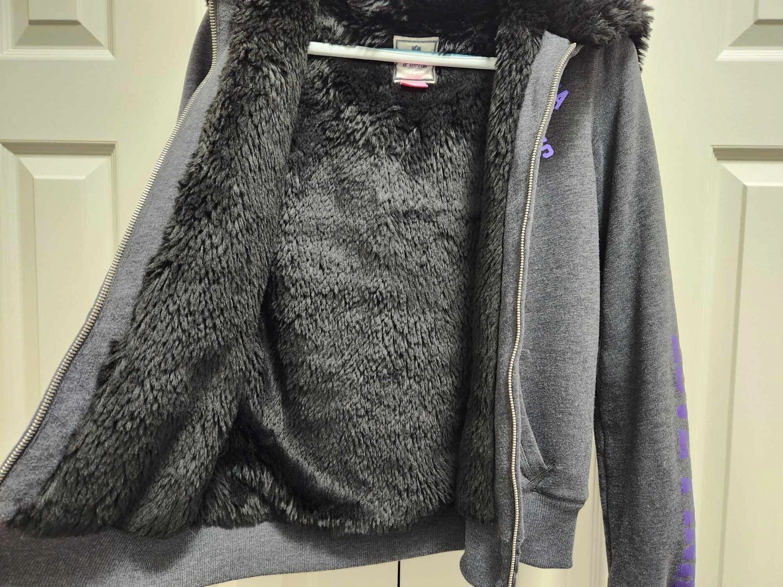 UNDERCOVER Felpa con cappuccio donna Victoria Secret rosa NFL Minnesota Vikings calcio pelliccia sintetica taglia S