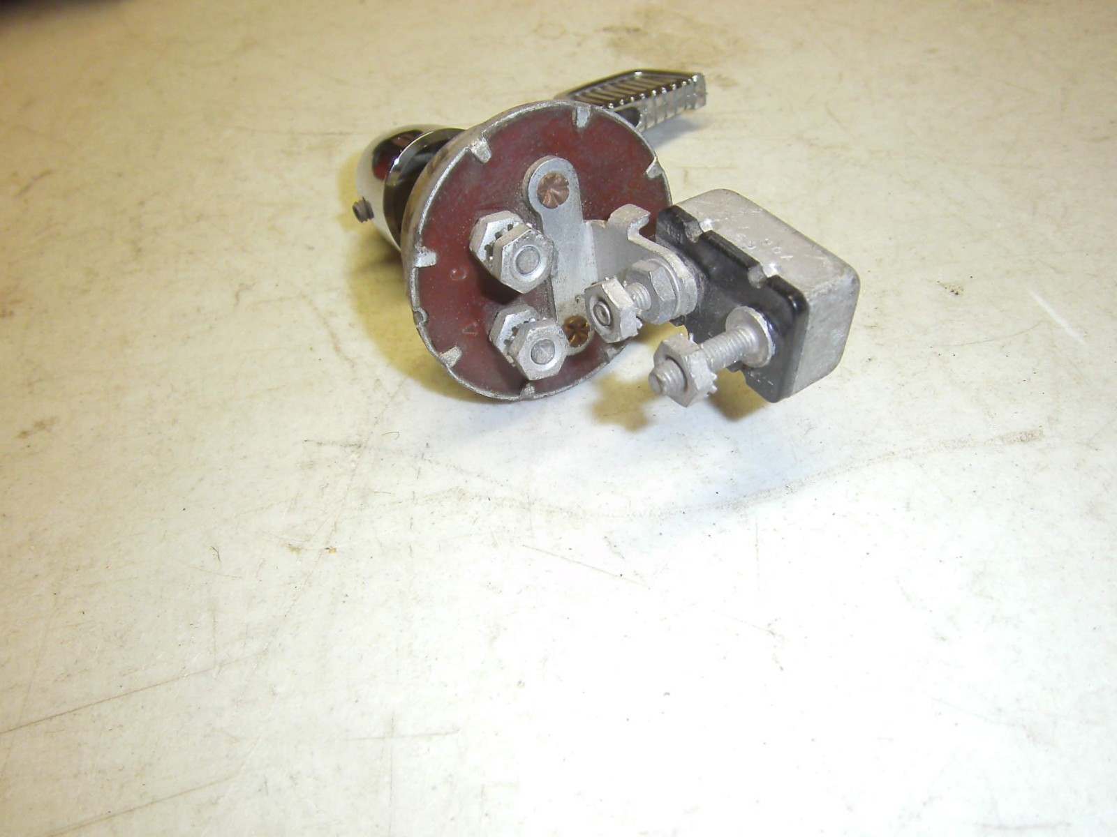 Picture 3 of 8