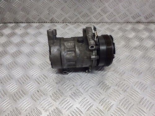 Renault Clio II Klimakompressor Pumpe 8200037058 Benzin MOG174991