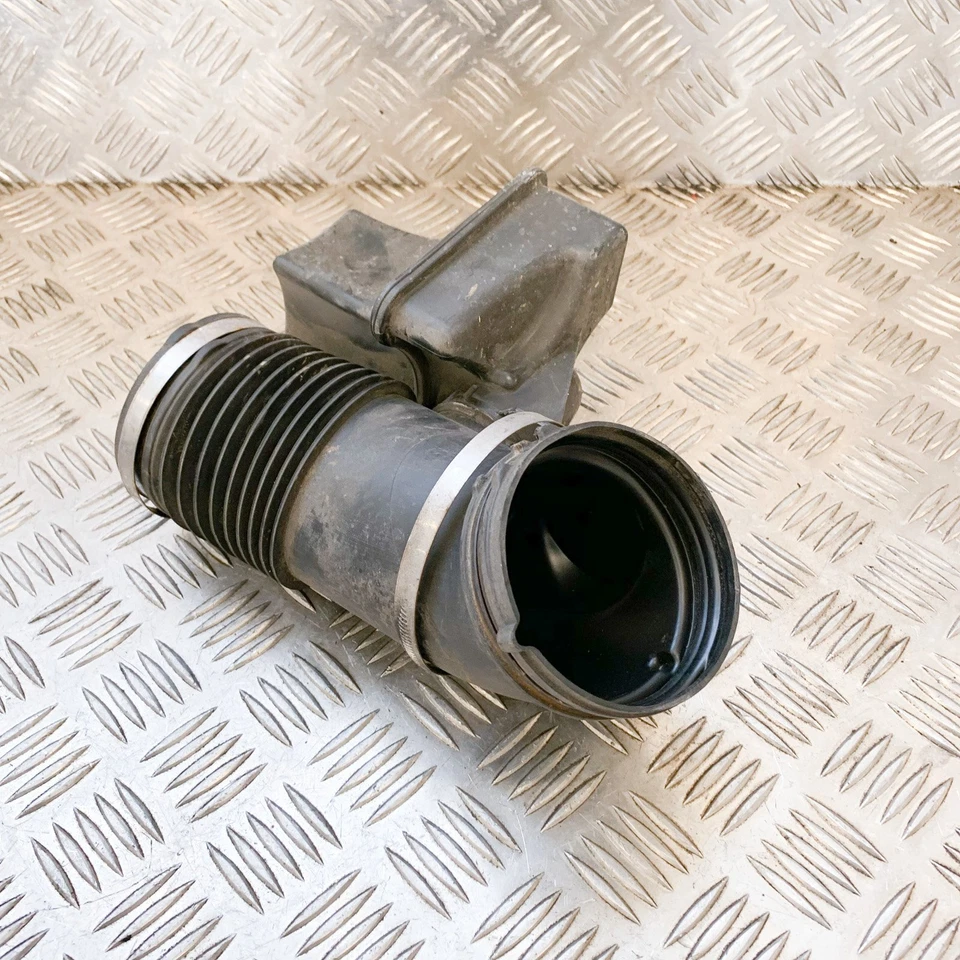 BMW 1 Coupé E82 3.0i 160kw Tubo di aspirazione aria 7536004 6577902 6577852 2010 - Immagine 4 di 4