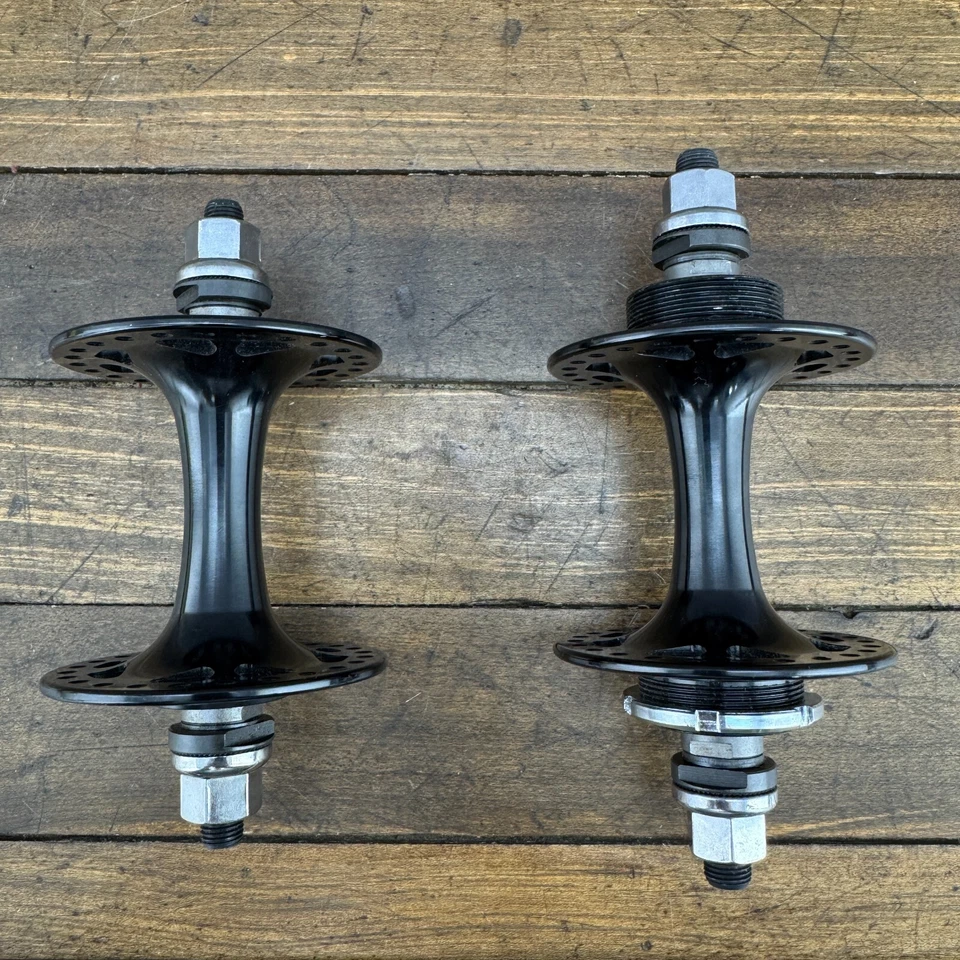 Juego de bujes Velocity Track tuercados 48 agujeros 48h chanclas selladas 6000LU-XERO de colección Foto 4 de 4