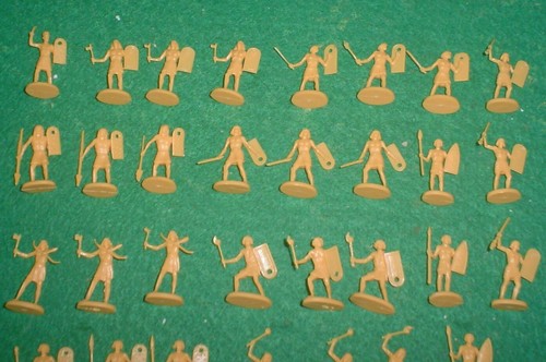 VINTAGE 1970's ATLANTIC 1502 EGYPTION ARMY 31 FIGURES - Picture 2 of 3