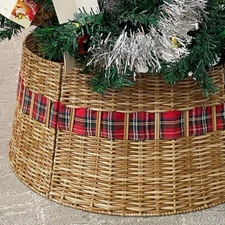 26in Christmas Tree Collar Rustic Handcrafted Tree Skirt Easy Set Up Home Decor