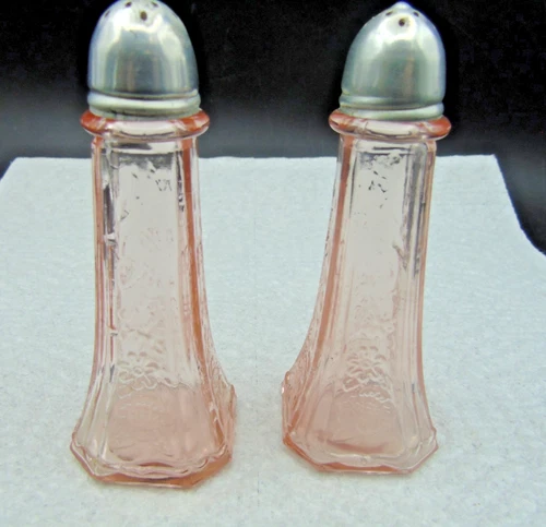 Pink Depression Anchor Hocking Mayfair Open Rose Glass Salt & Pepper Shaker Set