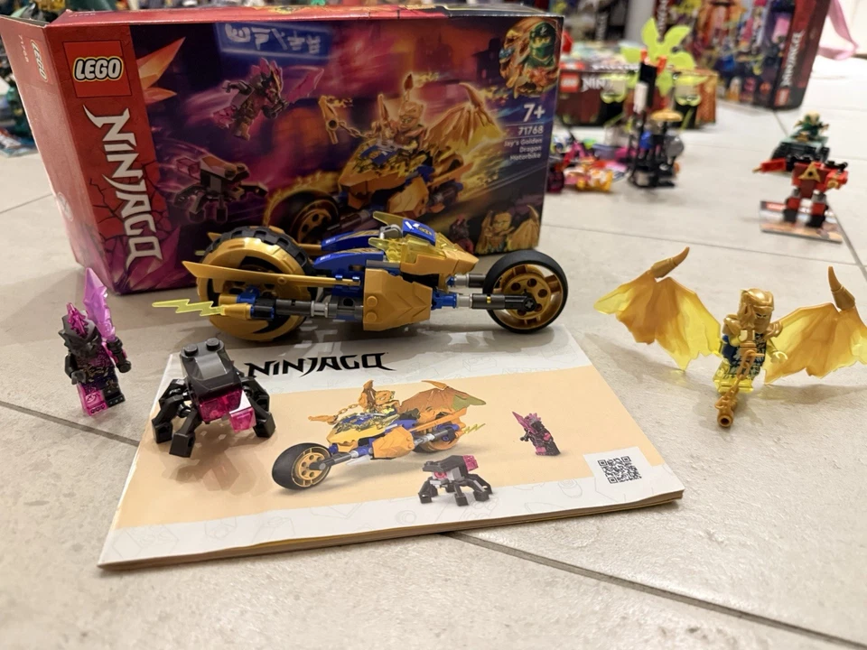 LEGO Ninjago 71768 Jay's Golden Dragon Motorbike, Foto 1 von 5