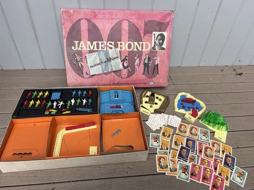 Vtg James Bond 007 Meesage from M Game Ideal 1966 Spy Toy Movie Dr No