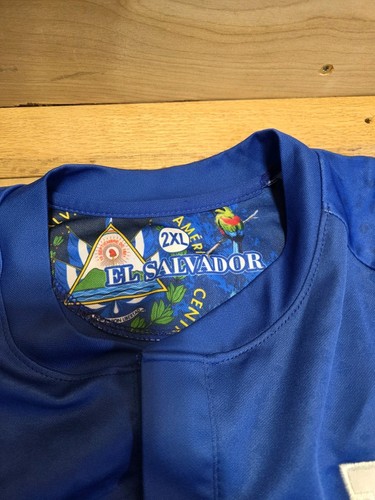 umbro el salvador camiseta futbol talla 2xl - Imagen 16 de 16