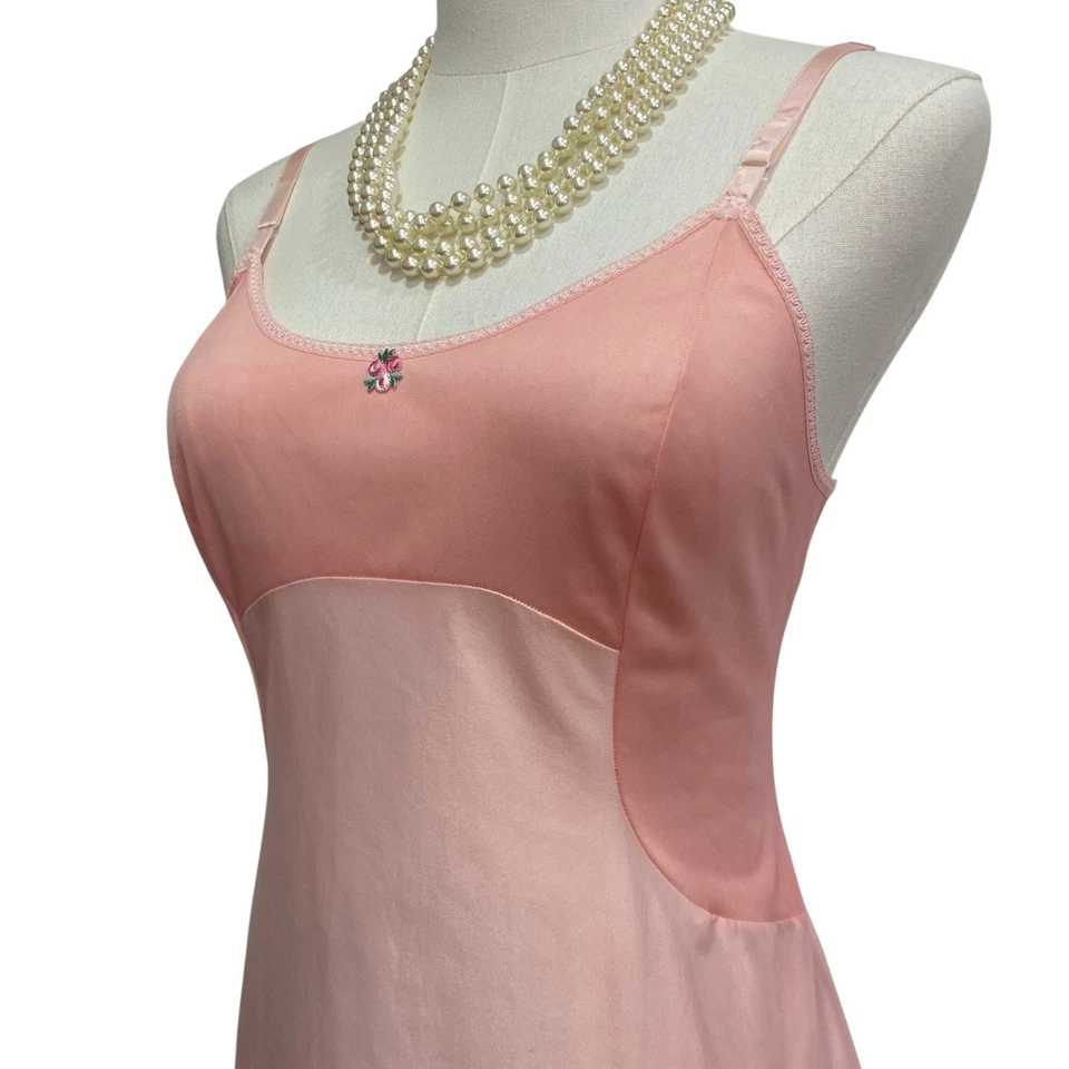 Vintage 50s Henson Kickernick Peachy Pink Nylon Rosebud Full Slip Dress Size M - Image 4 of 4