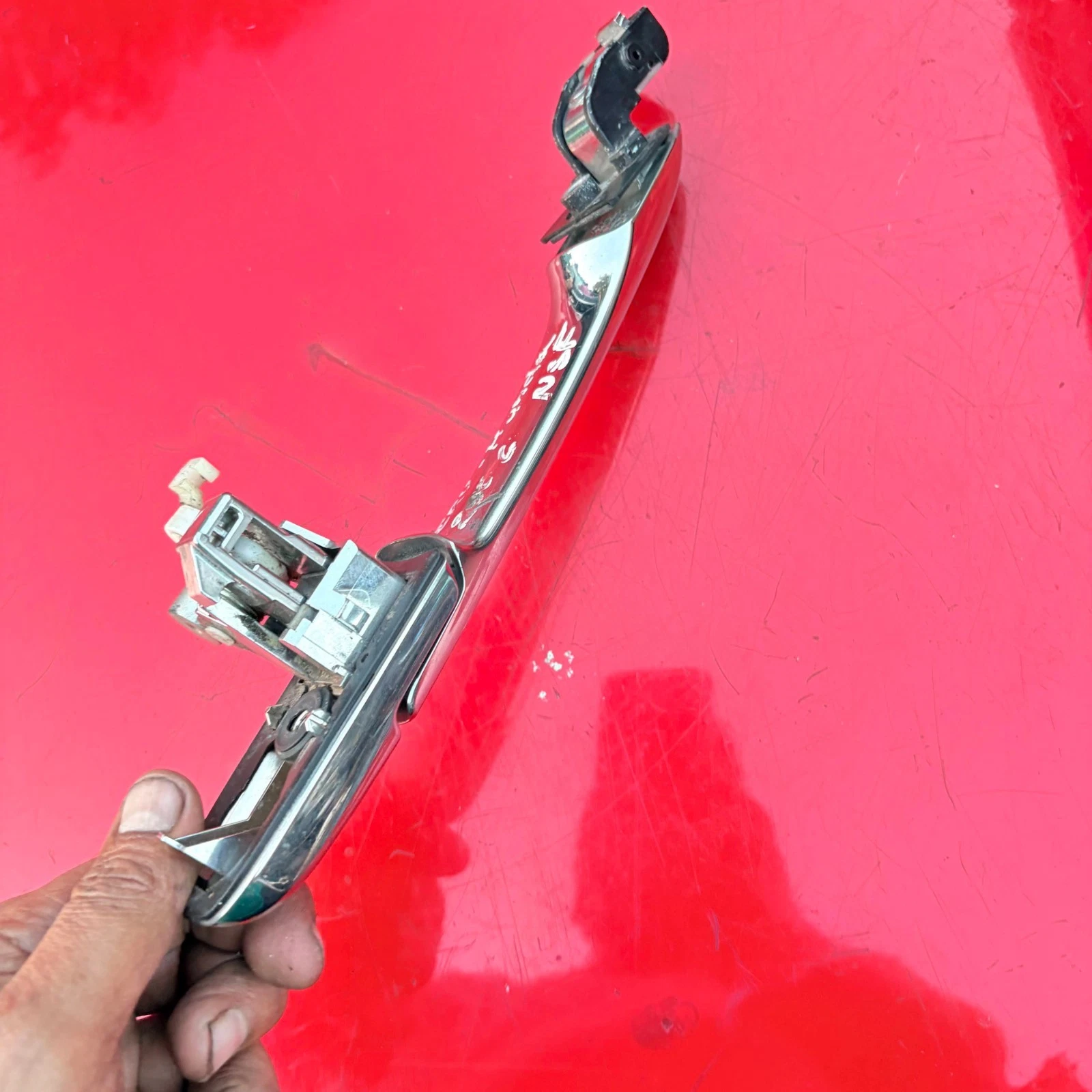 Honda CR-V MK3 2006-2012 left front outer handle mechanism actual item from 2006 donor