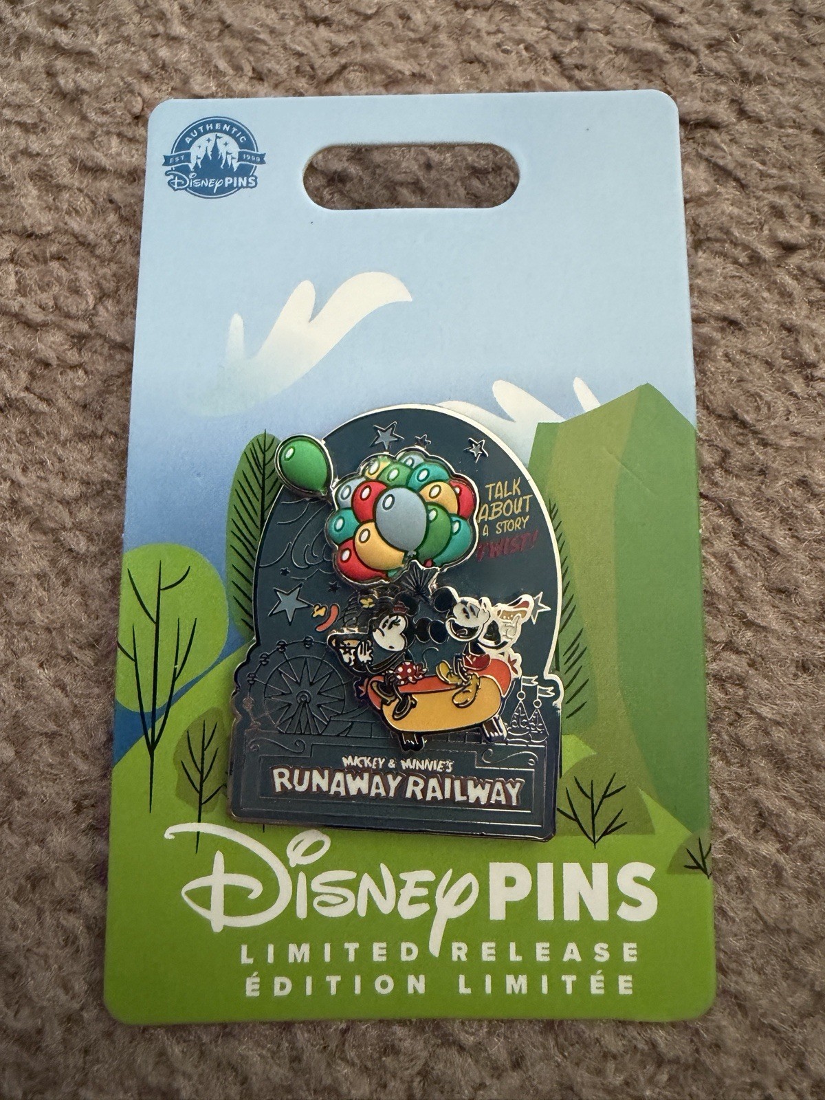 Disneyland Mickey and Minnie’s Runaway Railway Goofy Opening Day Pin LE 4500 NWT