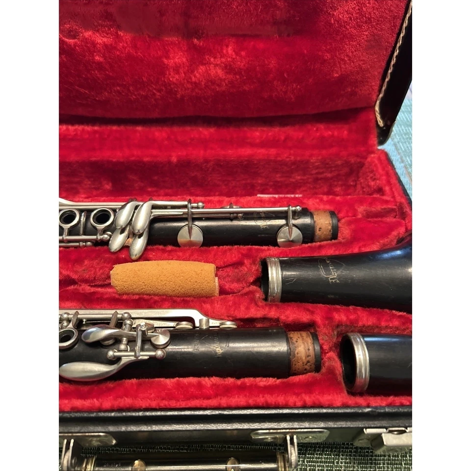 Clarinete de madera Noblet Normandy con estuche, SN 21119 Foto 4 de 4