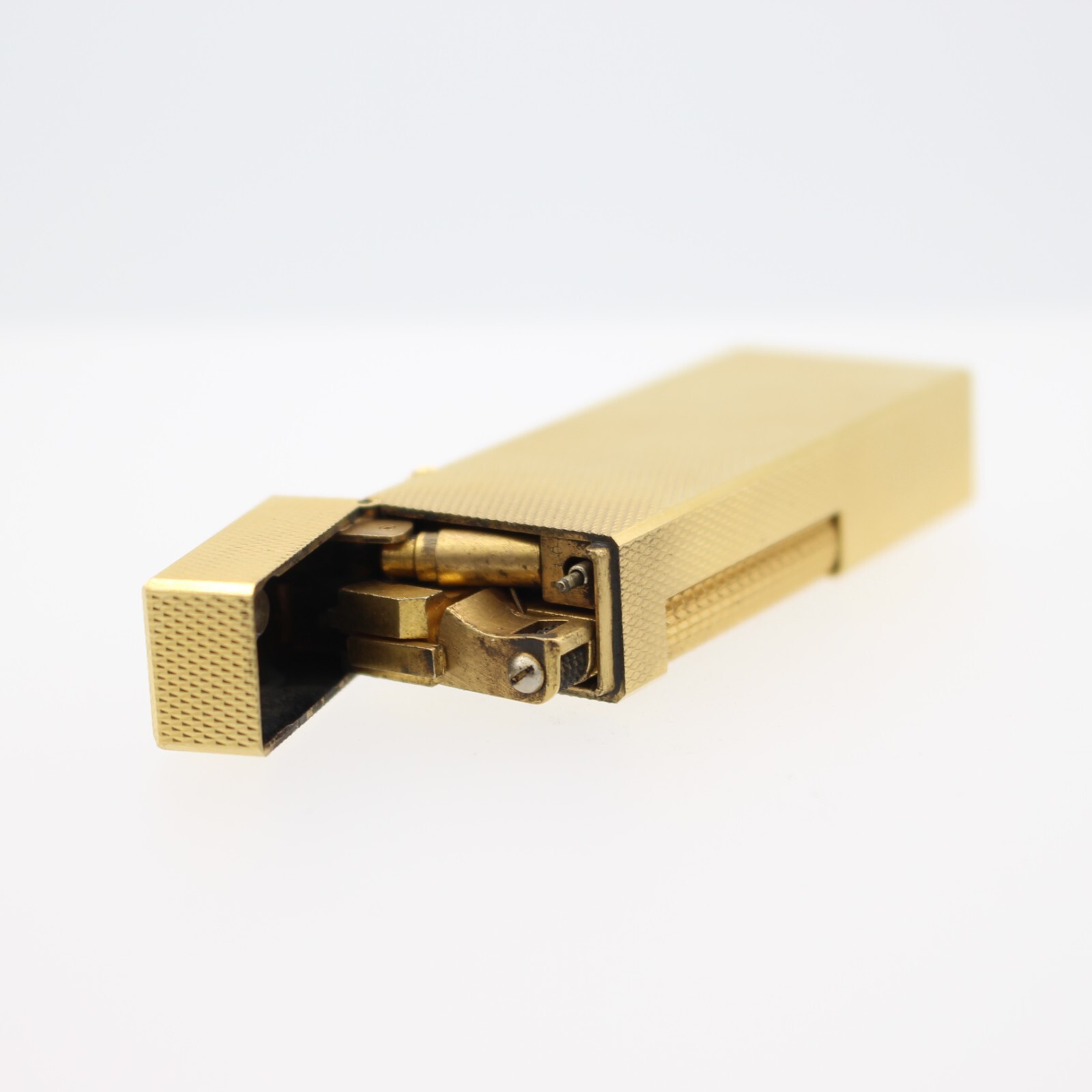 DUNHILL BARLEY PATTERN ROLLAGAS GOLD TONE LIGHTER MADE IN SWITZERLAND