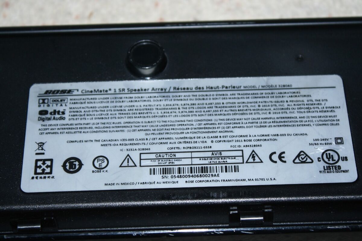 Bose CineMate 1 SR Speaker Sound Bar Model 328040 PARTS Bose CineMate 1 SR Speaker Sound Bar Model 328040 PARTS