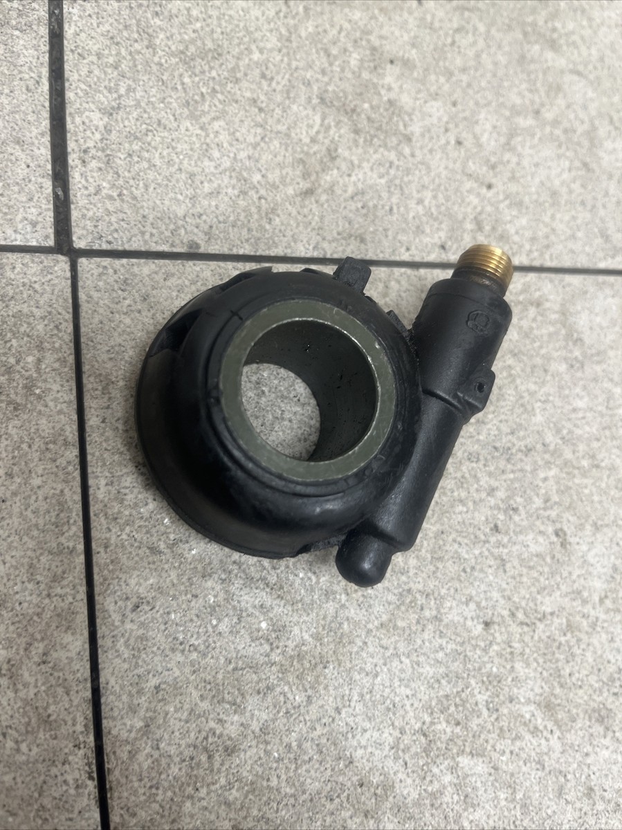 98-02 DUCATI 748 996 916 ST4 998 OEM SPEEDOMETER DRIVE GEAR SPEEDO