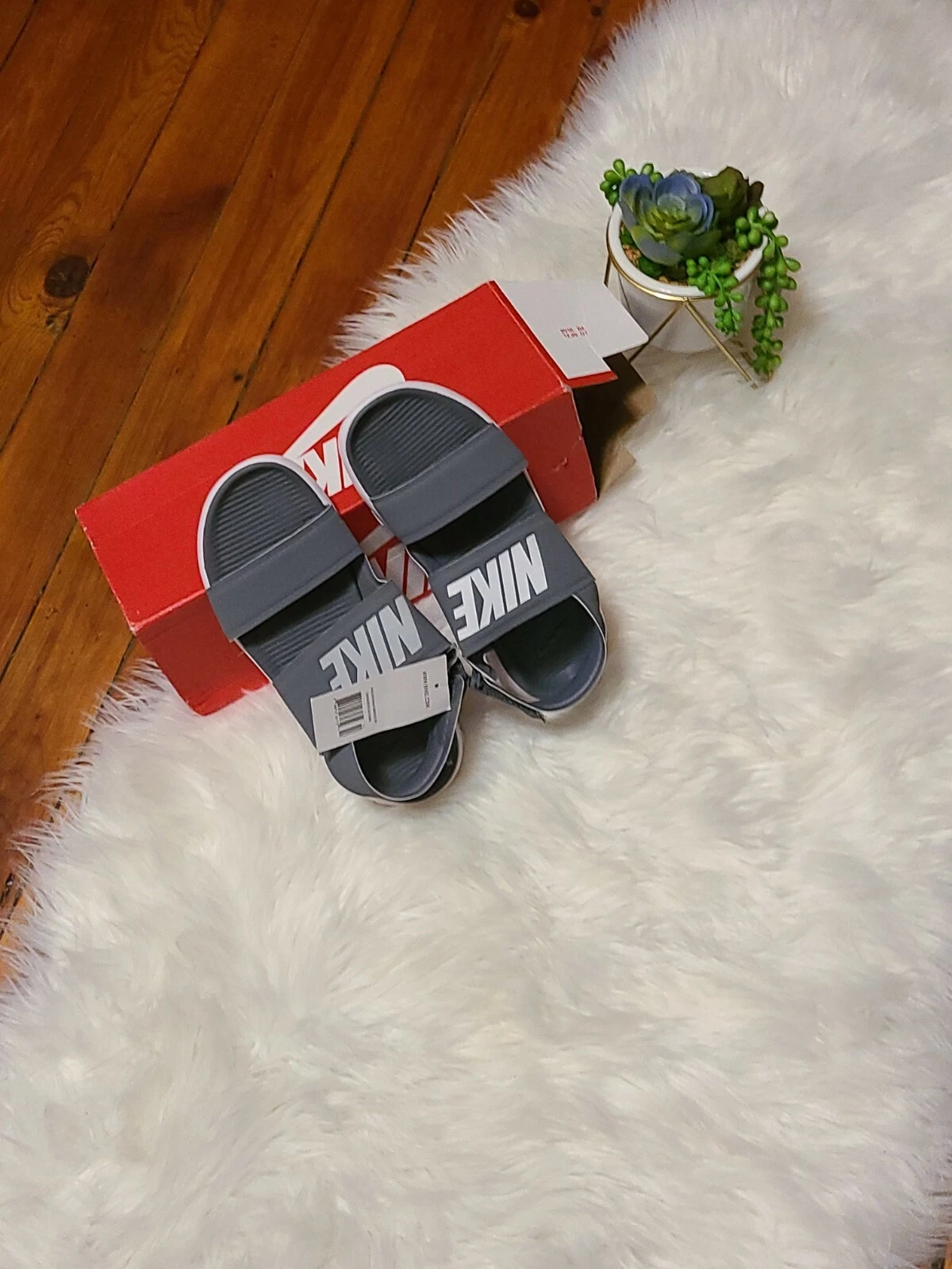 Nike Women's TANJUN Slides Sandals Slipper Shoes Gray Size 8 NEW 882694 002