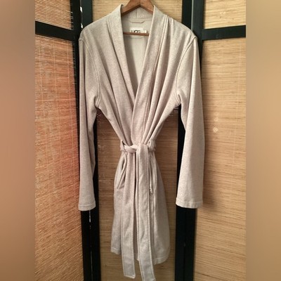 UGG fleece robe Sz L beige wrap style EUC cozy spa neutral multi season