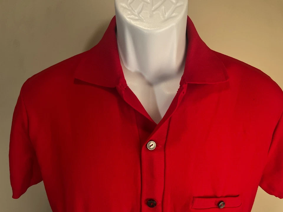 Camisa polo estilo suéter vintage anos 50 e 60 Van Heusen masculina vermelha Ban Lon M em excelente estado usado - Imagem 2 de 4