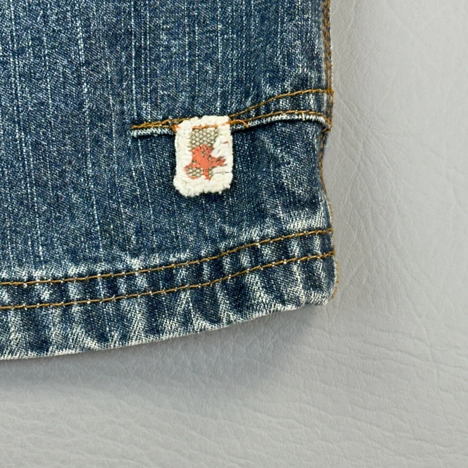 Vintage Timberland Shorts Boys Size 14 (28x12) Medium Wash Denim  Carpenter Jort - Image 4 of 4