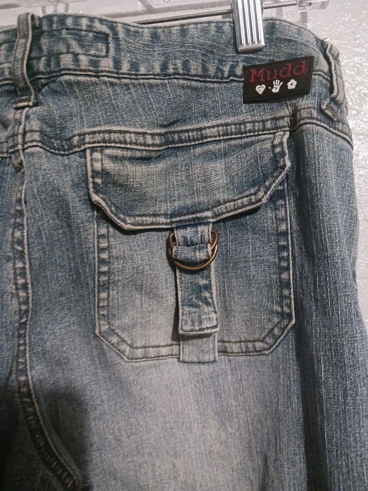 Mudd Y2KDenim Capris Mujer Junior Talla 13 Puños Cinturón Solapa Bolsillos Foto 2 de 4