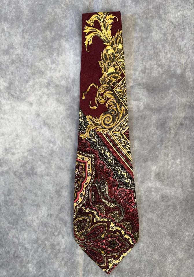 Corbata de seda GIANNI VERSACE COUTURE estampado barroco y cachemir de principios de los 90 Foto 2 de 4