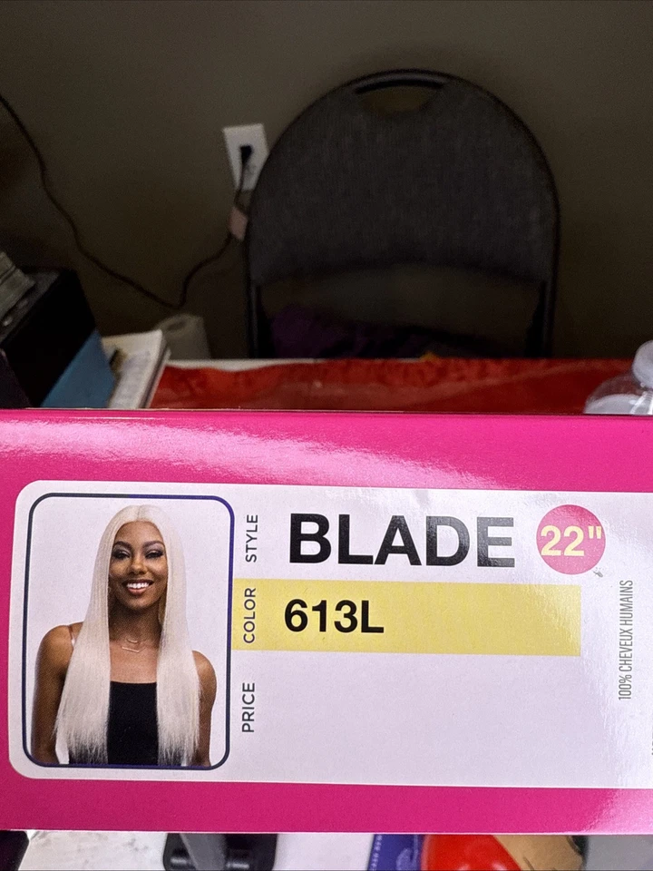 Peluca Frontal Cabello Humano 13X6 Encaje NUEVA Color 613L Pre arrancada Y Encaje HD Foto 2 de 4