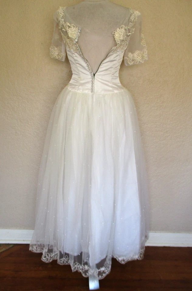 Vtg 50s White Wedding Dress Gown S Women Satin Bodice Tulle Skirt Beaded Lace - Image 4 of 4