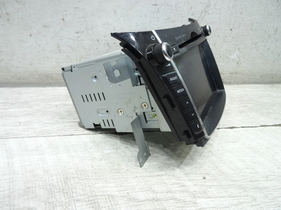 Navigation system HYUNDAI i30 (GD) 96560A6000 - No CODE - Image 4 of 4