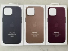 Genuine Apple iPhone 15 (6.1") FineWoven Case w/Magsafe