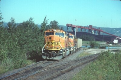 BNSF 9847 ''DEEX'' KOHLE (MIDWEST ENERGY TERMINAL) --- Original Dia T10-2