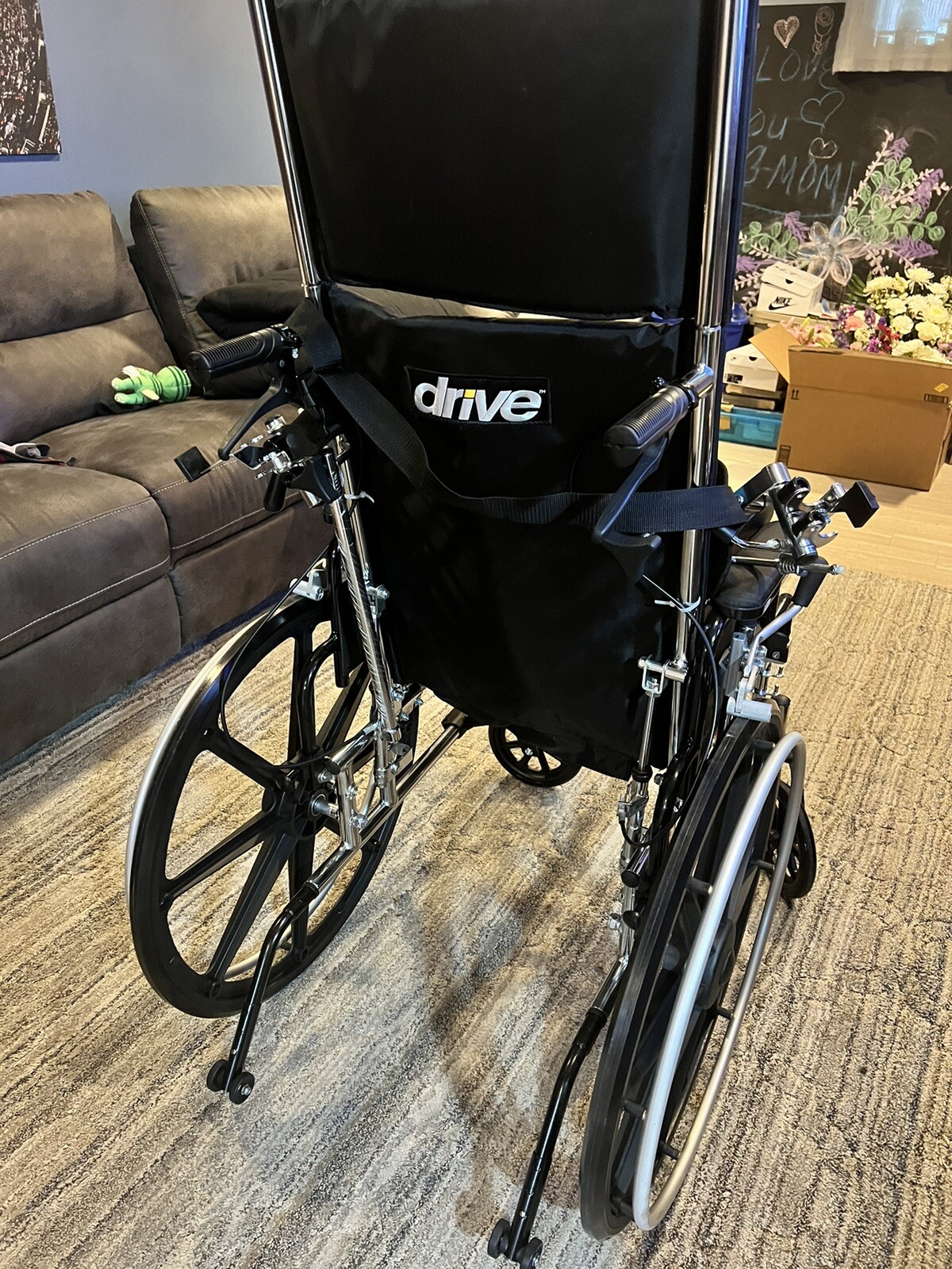 Drive Medical Viper Plus GT Full Reclining Wheelchair Detachable Desk