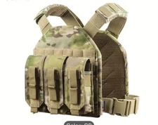 Multicam Vest includes triple mag pouch holds 10x12 size plates
