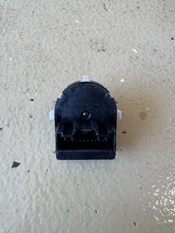 Interruptor de espejo retrovisor genuino OEM 2012-2020 (Aveo, Cruze, Spark, Sonic) para GM Chevy Foto 2 de 3