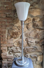 Grande lampe Mazda en aluminium poli et chromé + douille à tirette tulipe en opa